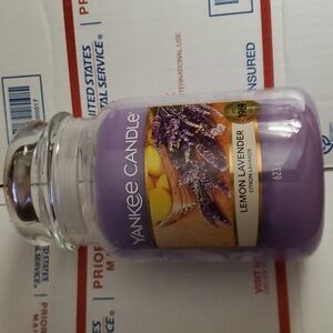 New Yankee Candle Lemon Lavender 22oz candle w/lid